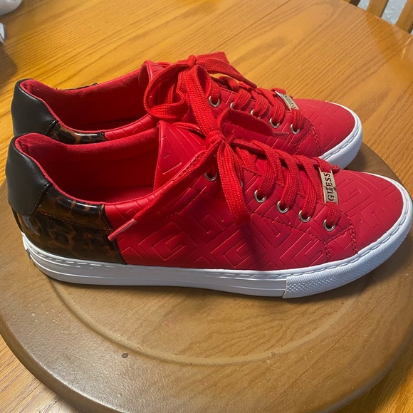 Guess Vibrant Red Sneakers With Animal Print Detail Women Size 9.5 - Picture 4 of 8